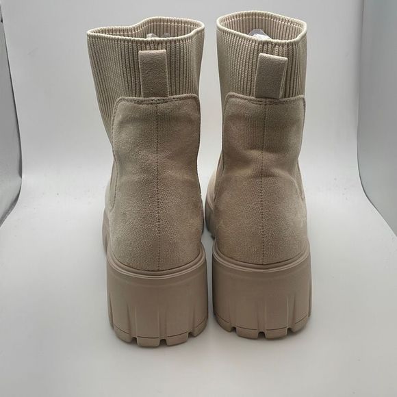 CUSHIONAIRE Women's slip on chelsea boot +Memory Foam SIZE 7 Wide - Picture 4 of 9